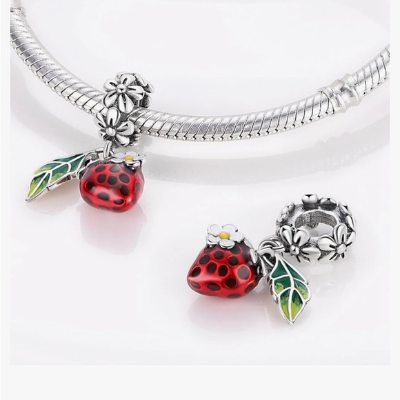 Strawberry blossom sterling charm for Pandora bracelet - Picture 1 of 3
